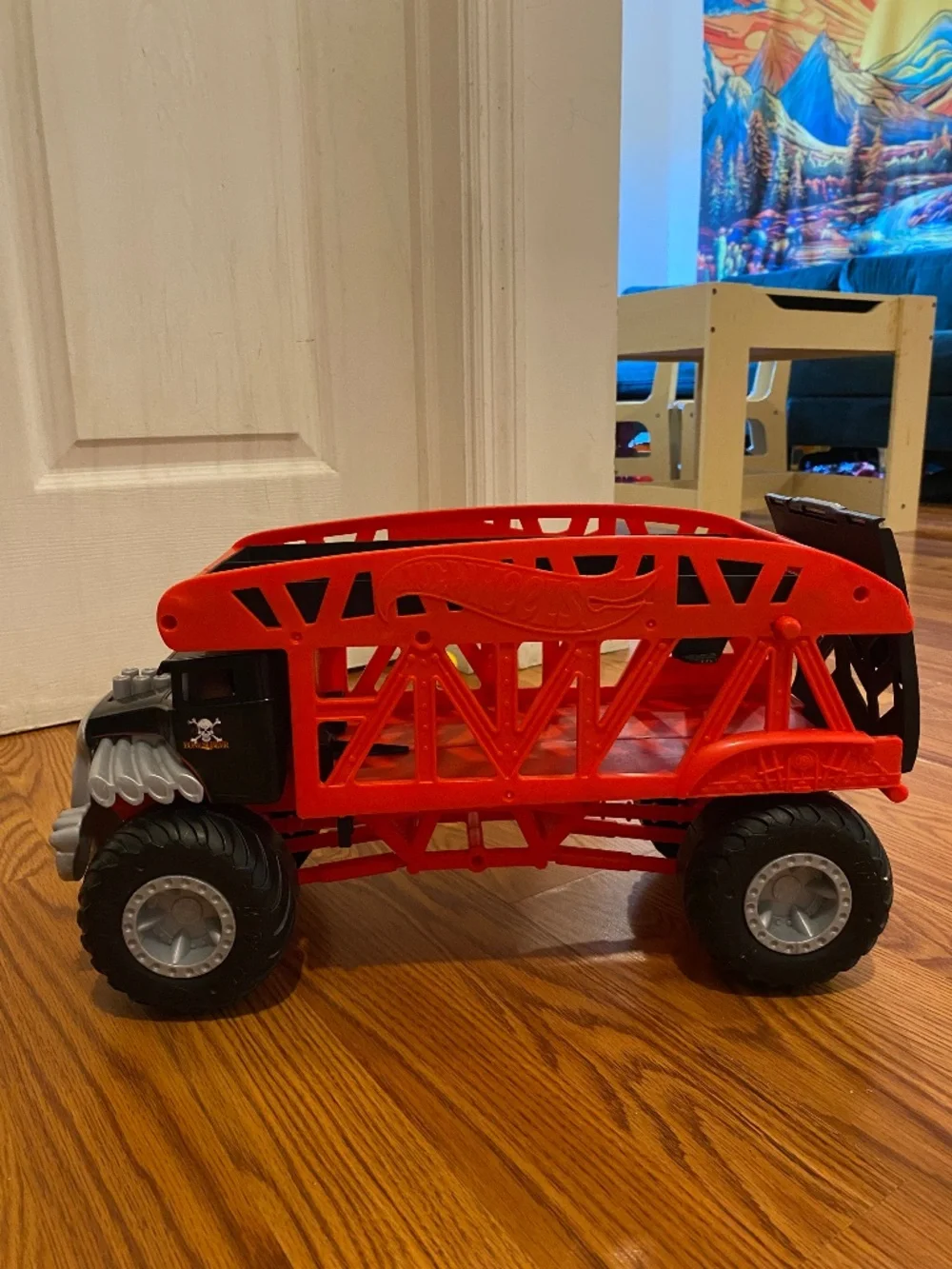 Mattel Hot Wheels Monster Trucks Bone Shaker Monster Mover